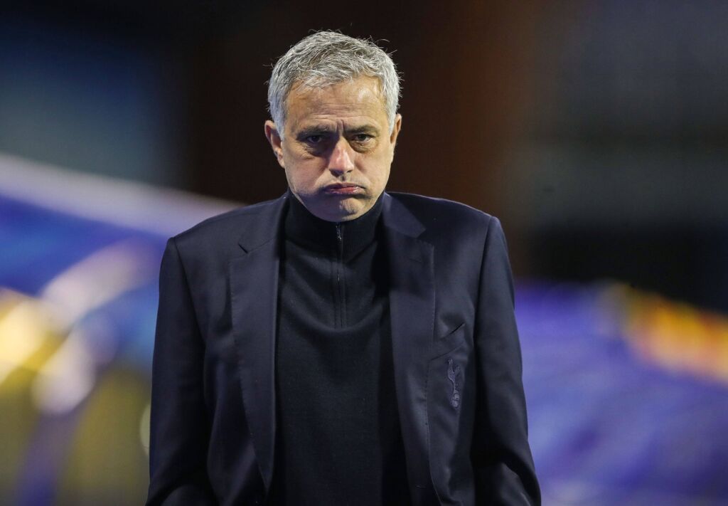 Μόνο η τετράδα θα σώσει τον Μουρίνιο…