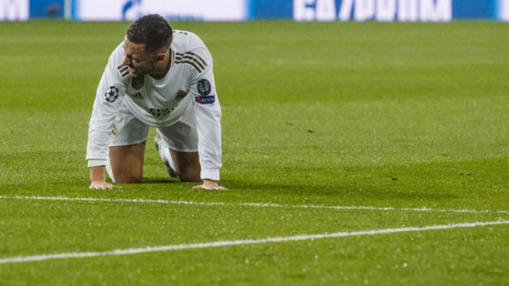 Δεν μπορεί να σηκώσει κεφάλι – Ξανά τραυματίας ο Αζάρ