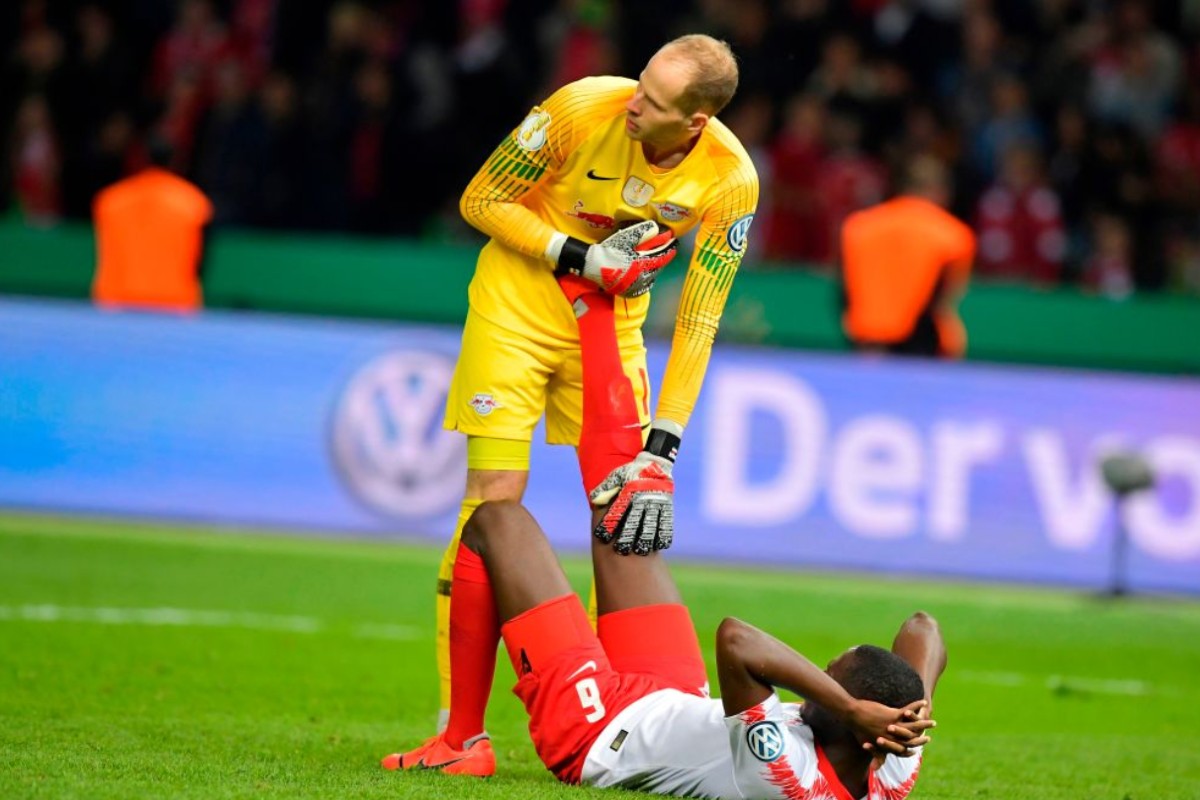 Τα γυάλινα πόδια του Κονατέ προβληματίζουν τη Λίβερπουλ