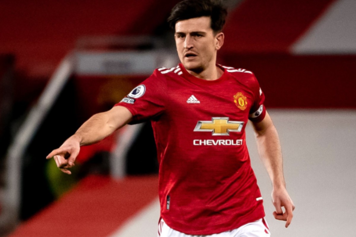 Ο Χάρι Μαγκουάιρ με μία «αρχηγική» εμφάνιση