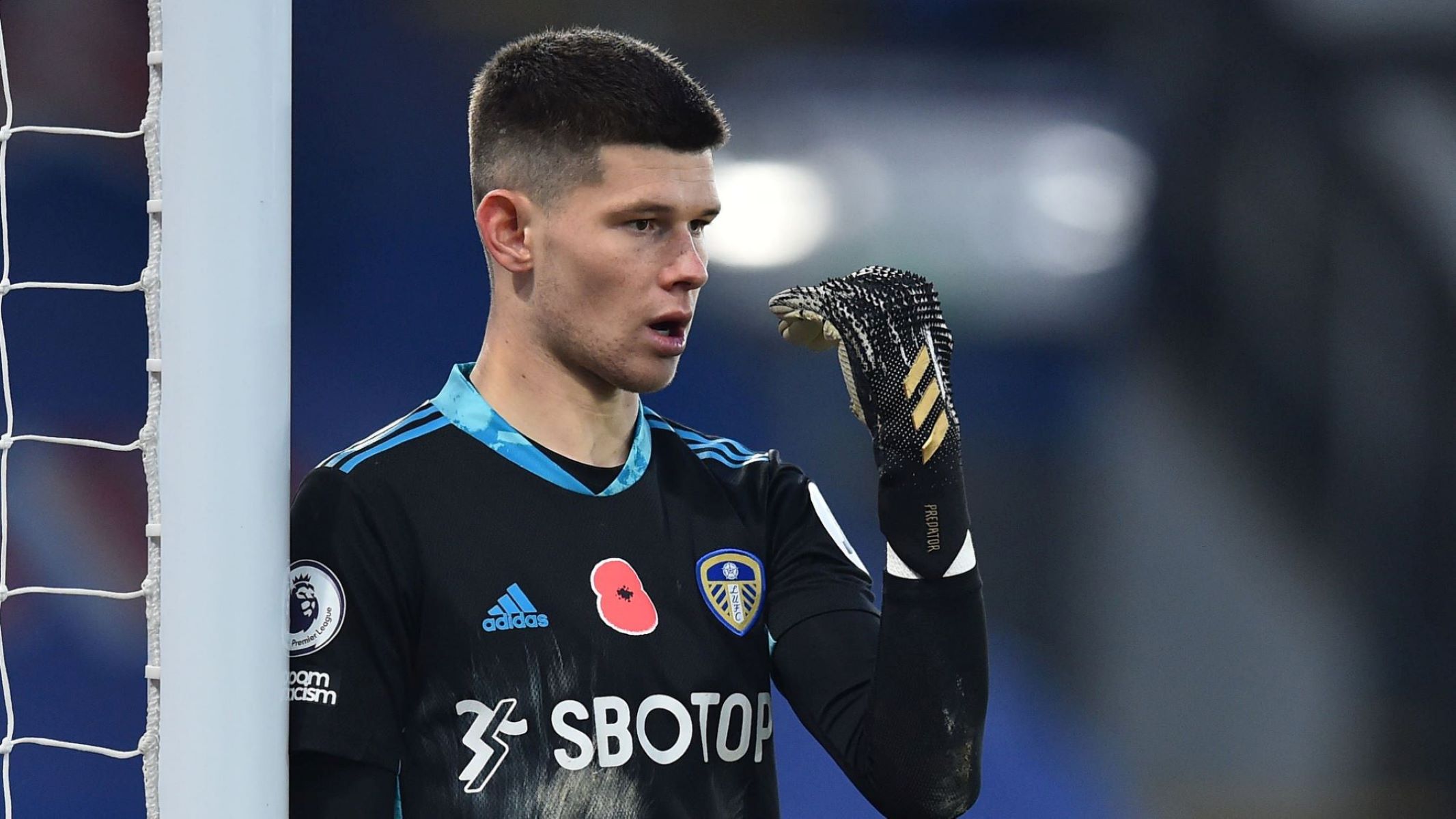 Ο Ποτσετίνο αρπάζει τον τερματοφύλακα του Μπιέλσα!