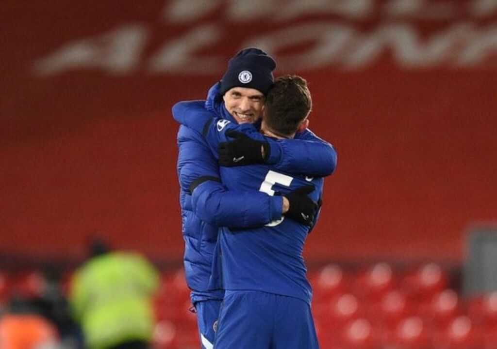 Έσπασε τα κοντέρ ο Τούχελ, κορυφαίος προπονητής για τον Μάρτιο(vid)