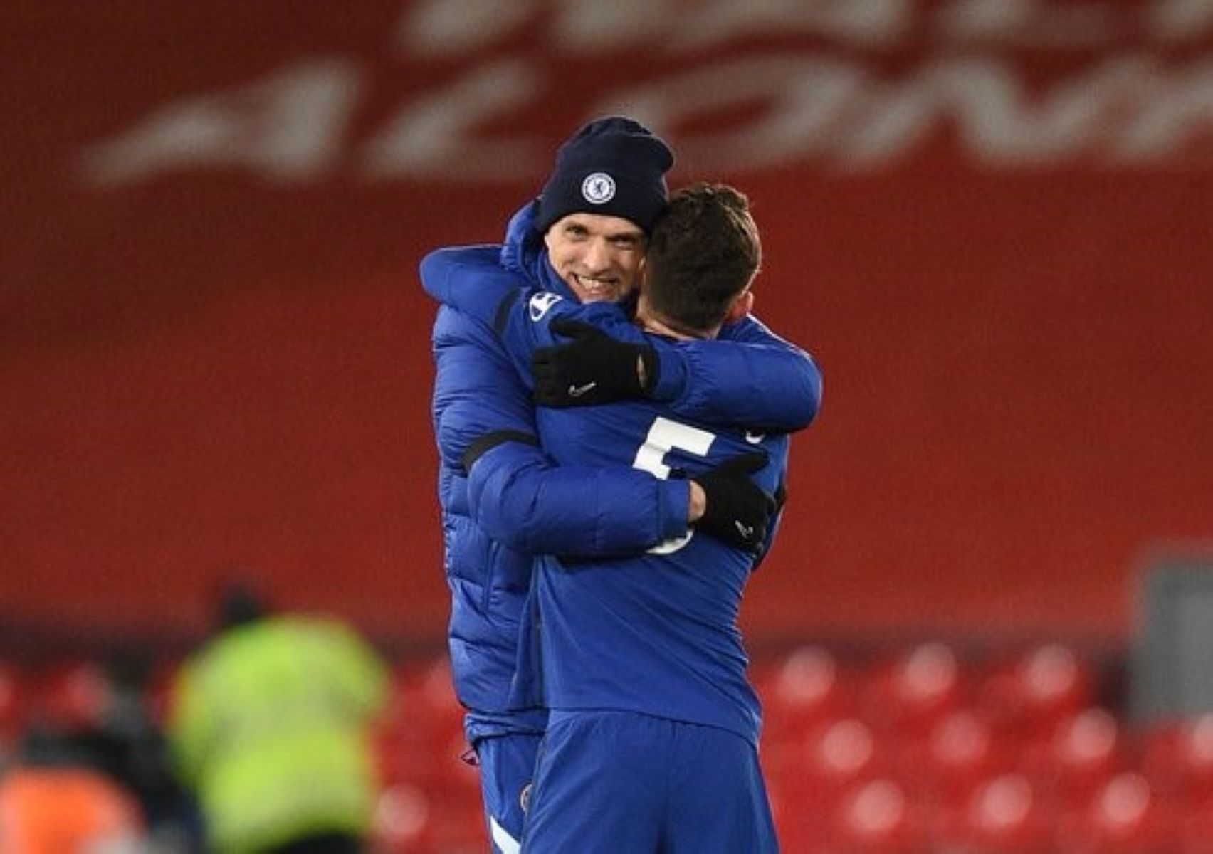 Έσπασε τα κοντέρ ο Τούχελ, κορυφαίος προπονητής για τον Μάρτιο(vid)