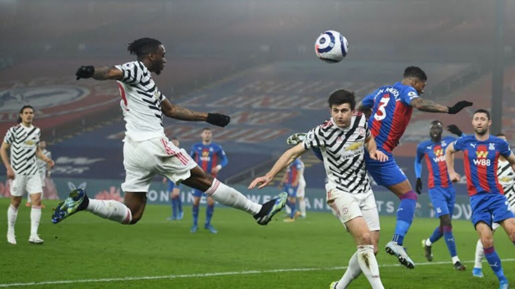 (Χ)αμένη στην ομίχλη η Γιουνάιτεντ (vid)