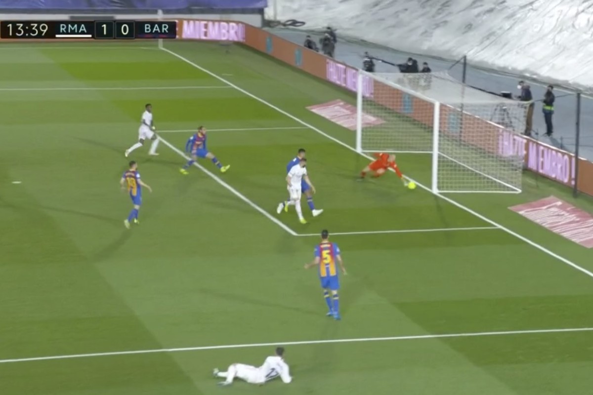 Με αλήτικο τακουνάκι ο Μπενζεμά πλήγωσε την Μπάρτσα (vid)