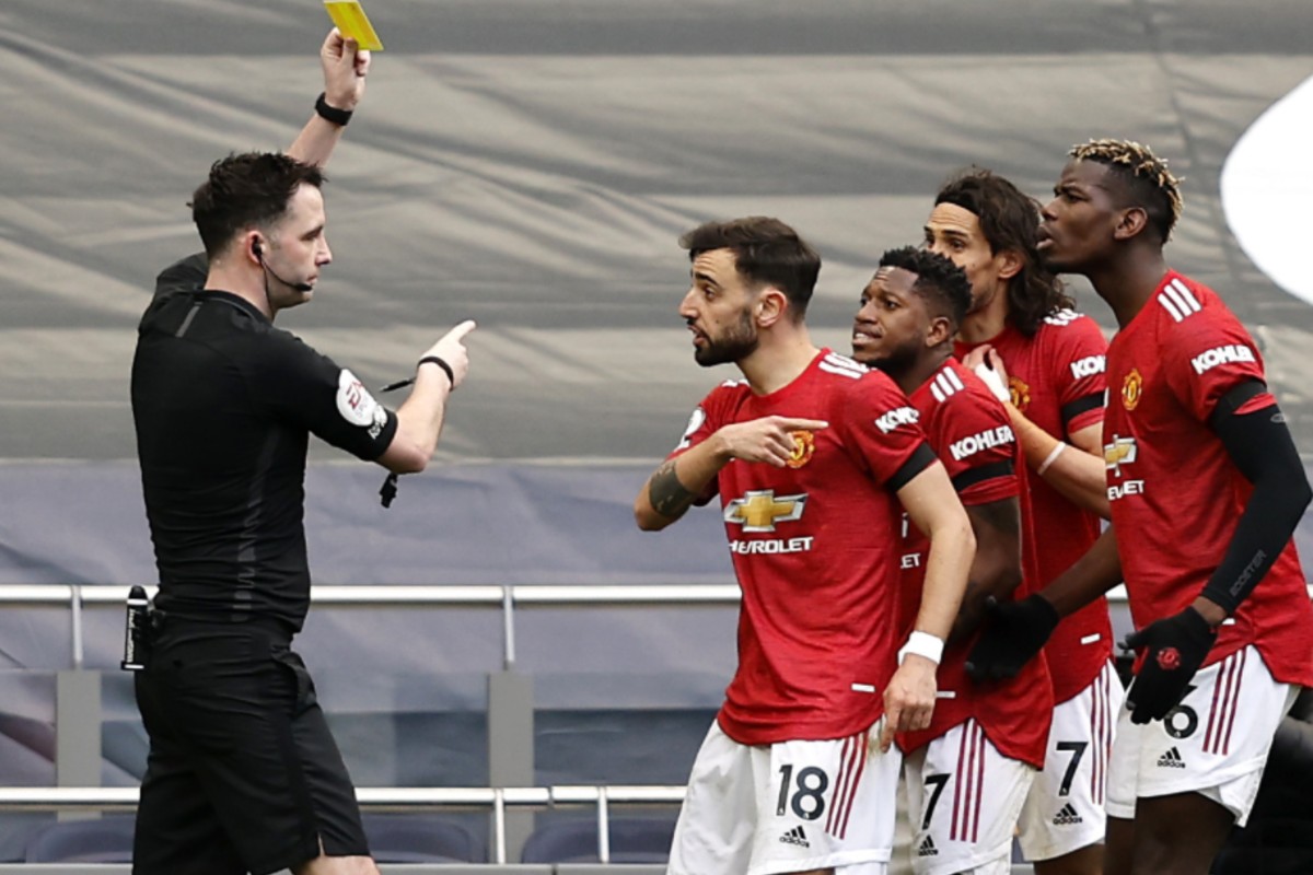 «Βράζουν» στη Γιουνάιτεντ για το ακυρωμένο γκολ του Καβάνι (vid)