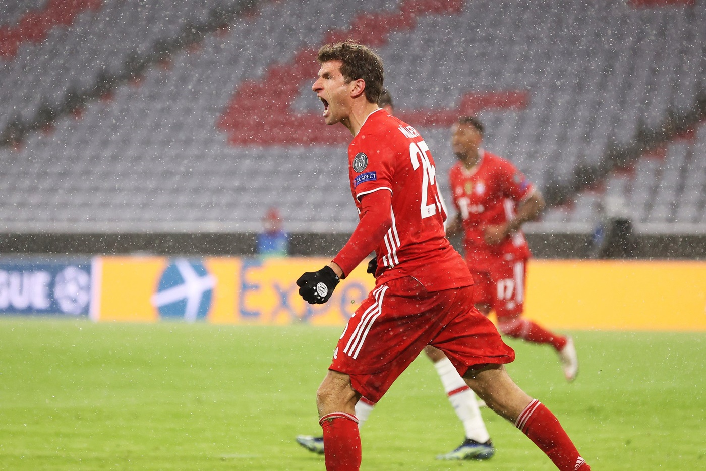 Μίλερ σαν άλλος Λεβαντόφσκι και 2-2! (vid)