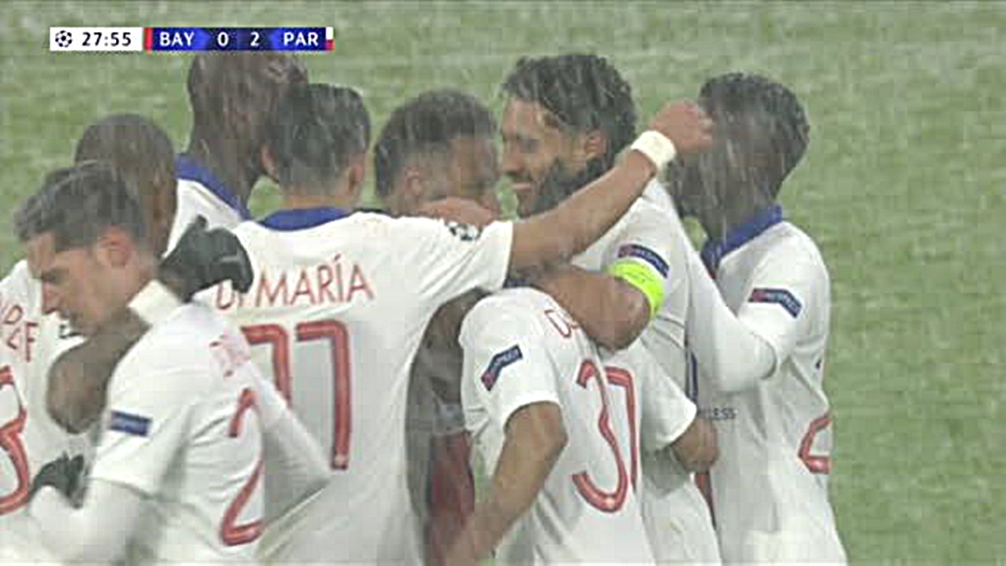 Ξέχασε τον Μαρκίνιος η άμυνα της Μπάγερν και 0-2! (vid)