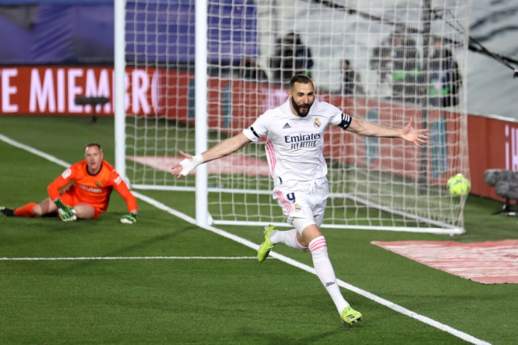 Η «βασίλισσα» γυάλισε το στέμμα της στο Κλάσικο (vid)