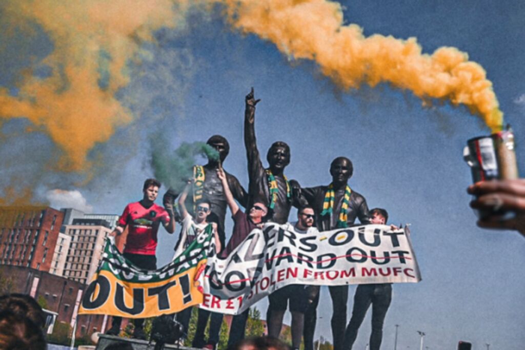 Οι Γκλέιζερ βάζουν πωλητήριο 4 δις στη Γιουνάιτεντ