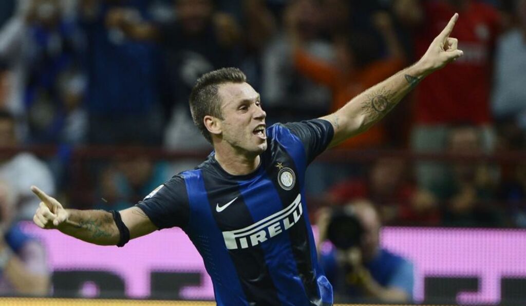 Κασάνο για Κόντε: “Μου προκαλεί αναγούλα το ποδόσφαιρό του”