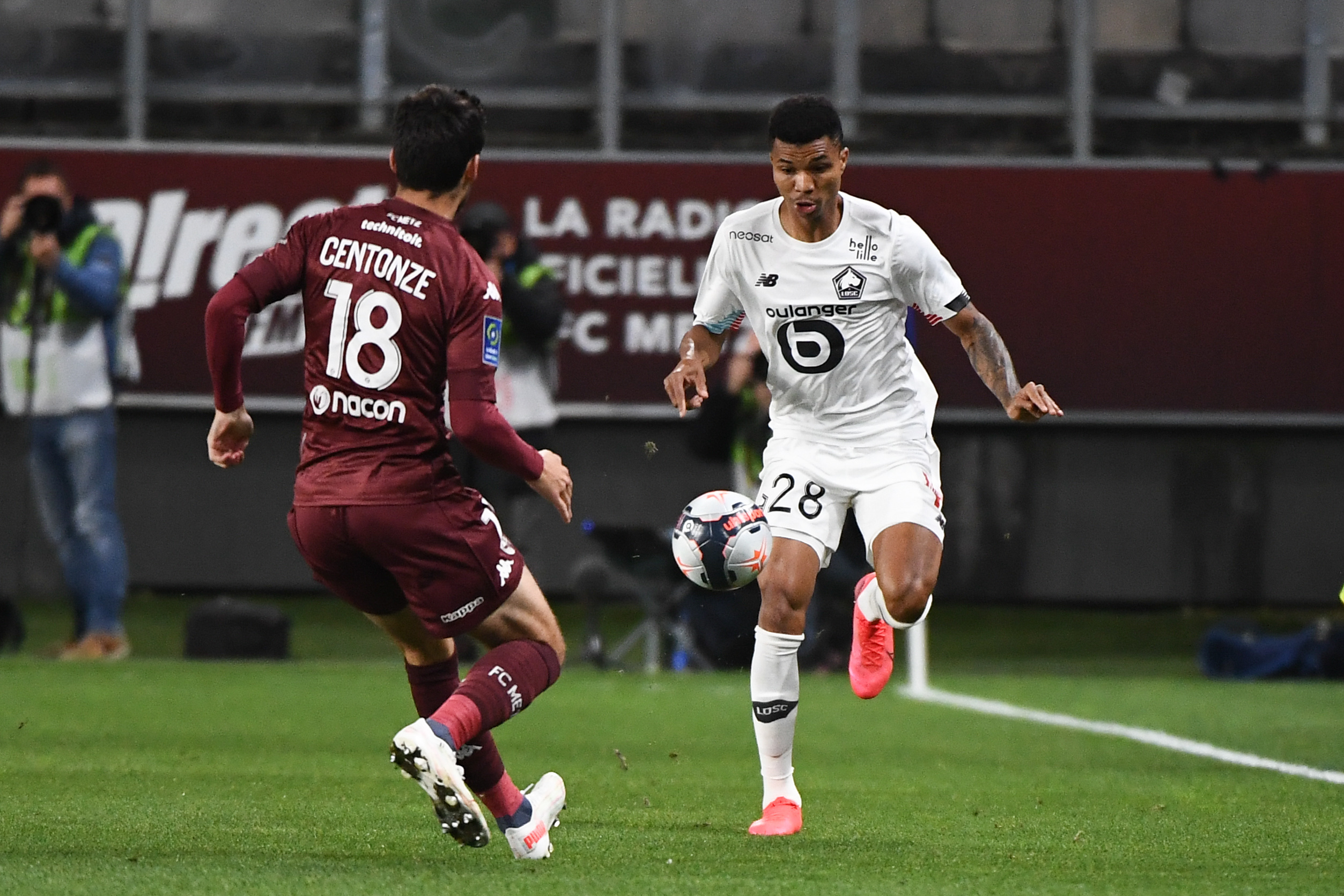 «Τρέμει» η Παρί, συνεχίζει ακάθεκτη για τον τίτλο η Λιλ! (vid)