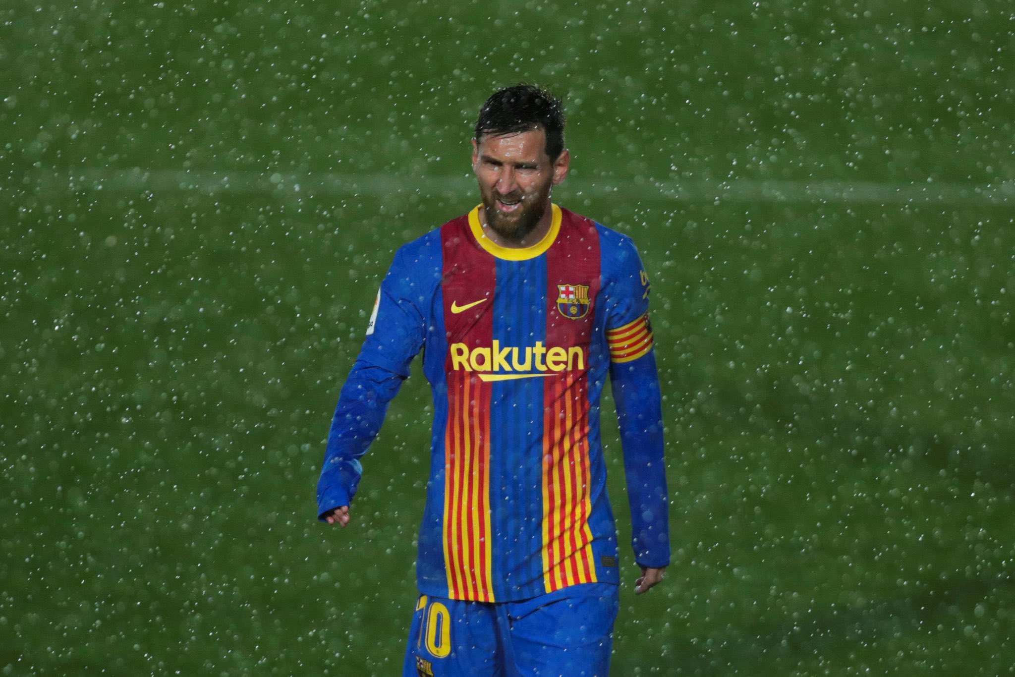 Το φιλί του Μέσι που δείχνει πολλά για το μέλλον του! (pics)