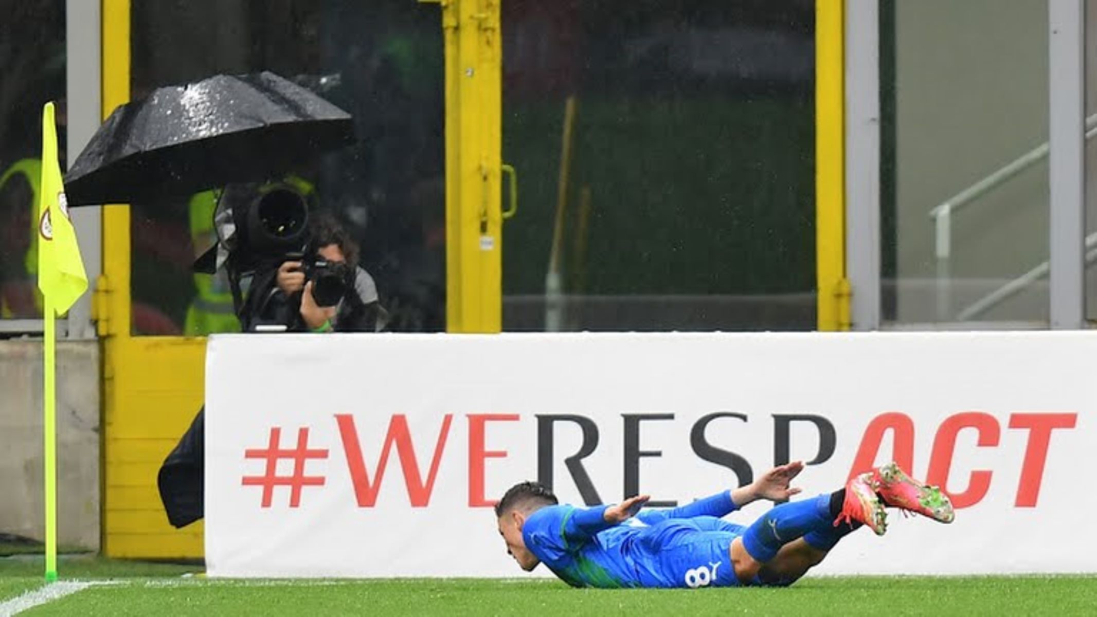 Ρασπαντόρι και… κάτω η Μίλαν (vid)