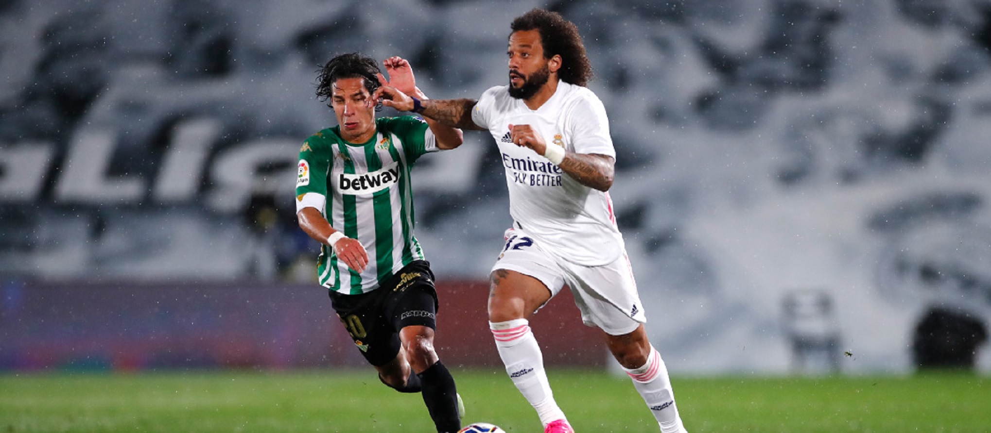 Η Ρεάλ (Μαδρίτης) κόλλησε μόλις είδε τη Ρεάλ (Μπέτις)! (vid)