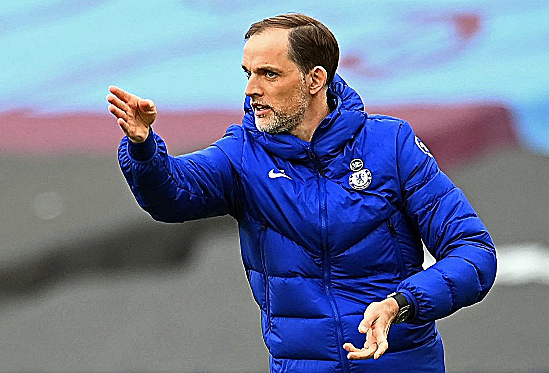 Η προπονητική ελίτ έχει προσκυνήσει στον Τούχελ