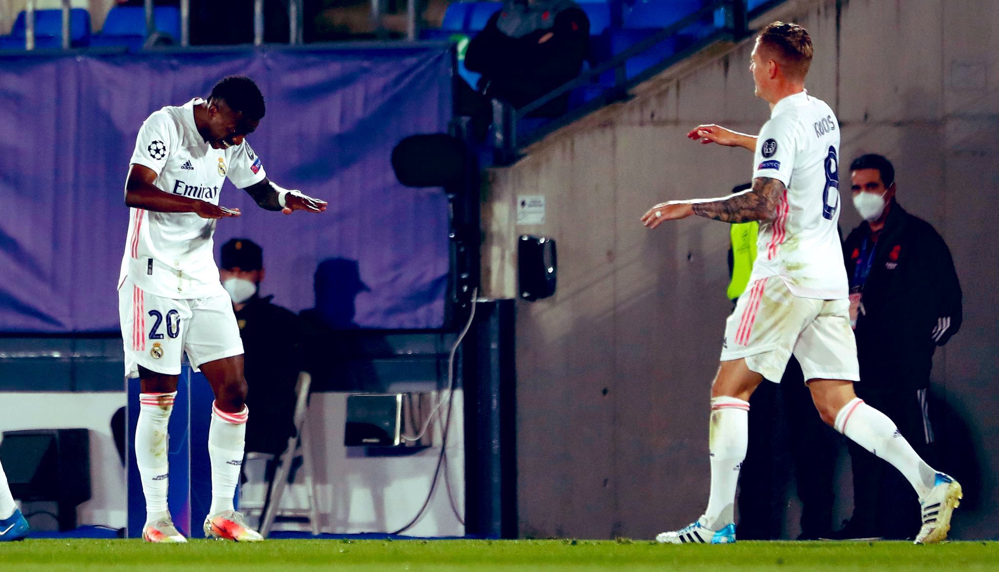 Ξανά ο Βινίσιους, 3-1 η Ρεάλ! “Άφαντος” ο Άλισον… (vid)