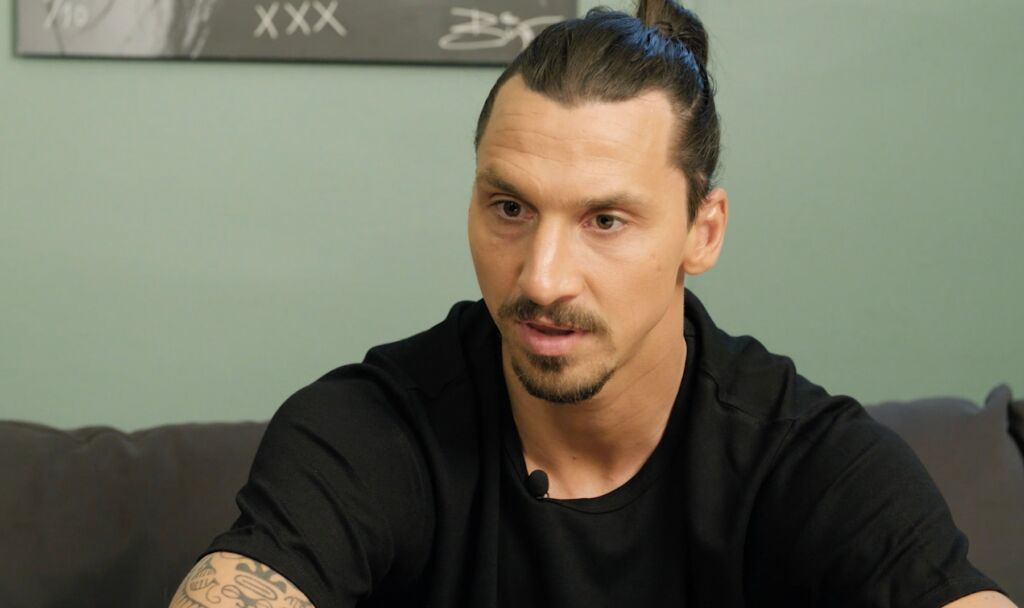 Ανανεώνει με Μίλαν ο Ζλάταν και σπάει τα κοντέρ!