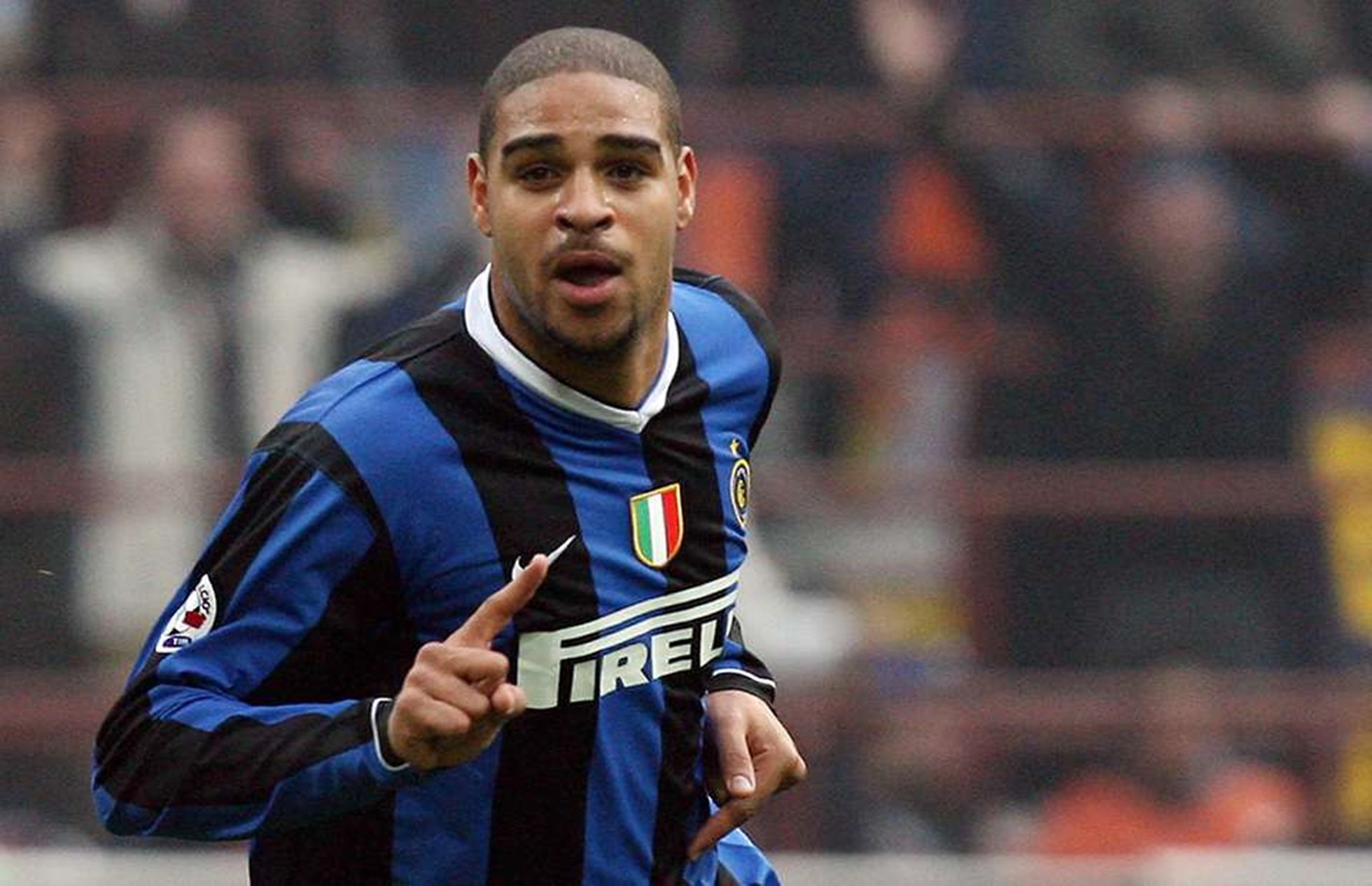 Ο Αντριάνο δυστυχώς… απολαμβάνει την καταστροφή του