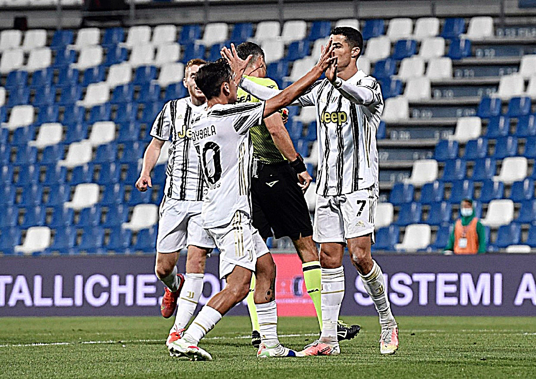 Η… ατσάλινη Γιουβέντους δεν το βάζει κάτω για τ’ «αστέρια»! (vid)