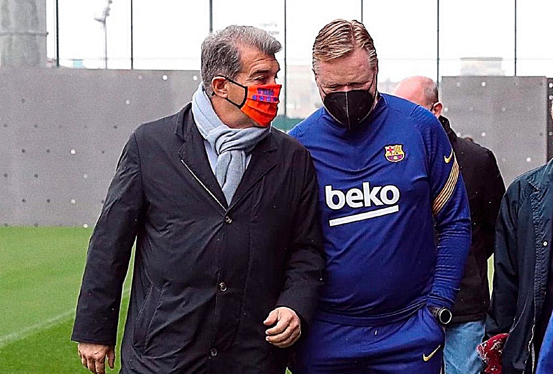 Ο Λαπόρτα ενημέρωσε τον Κούμαν ότι ψάχνει προπονητή!