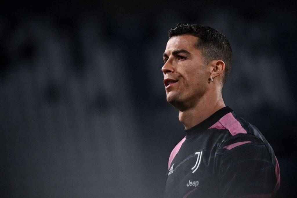 Ο Κριστιάνο… ξαπλώνει αντιπάλους και στα 36 του! (vid)