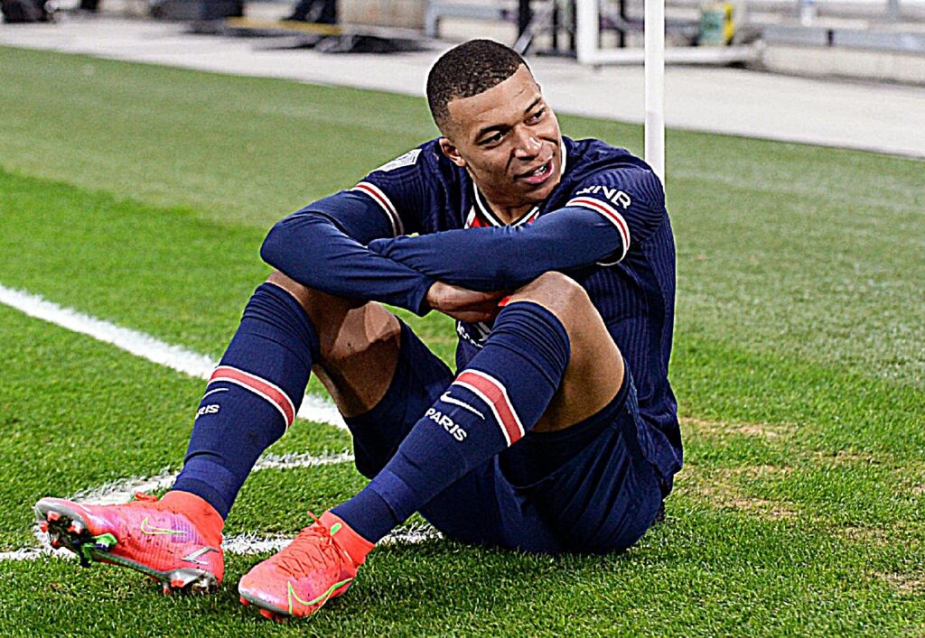 Οι όροι του Μπαπέ για να ανανεώσει με την Παρί!