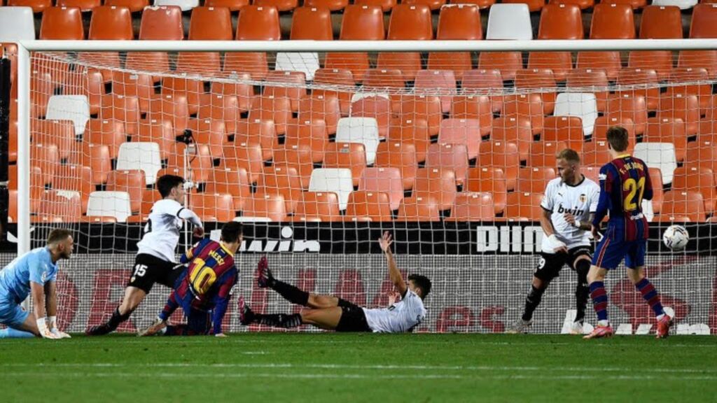 Έχασε πέναλτι αλλά μετά το… έγραψε ο Μέσι (vid)