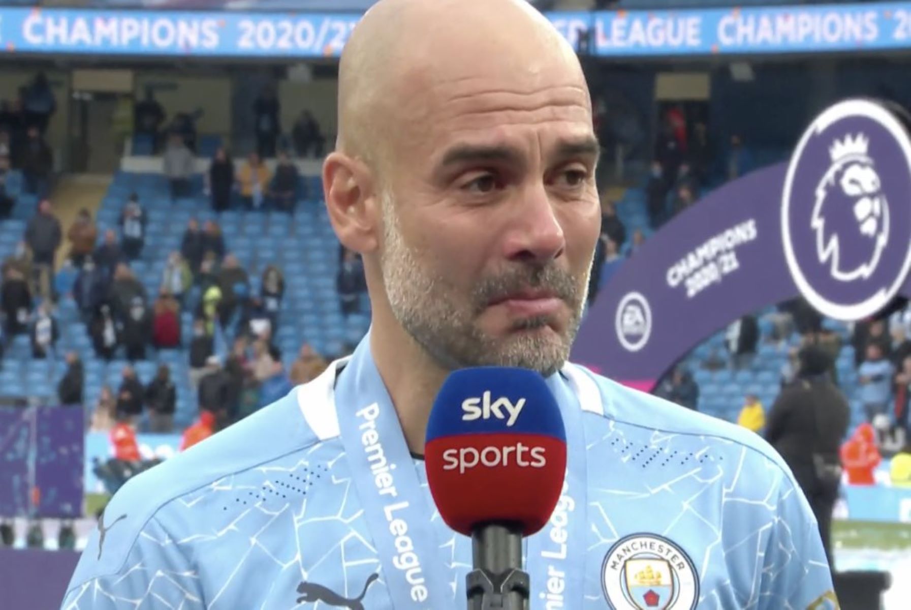 «Έσπασε» ο Γκουαρντιόλα στο αντίο στον Αγκουέρο (vid)