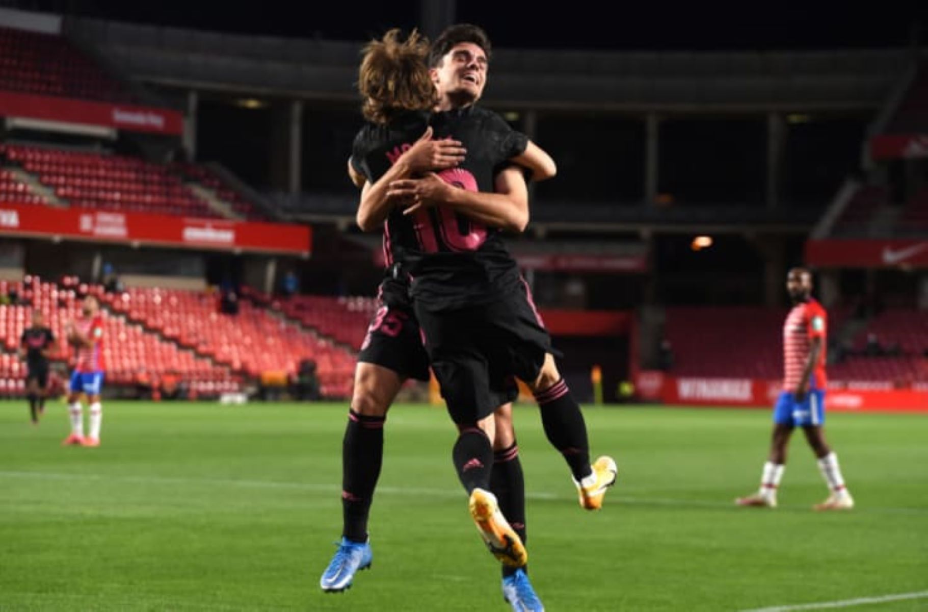 Τα πιτσιρίκια του Ζιντάν μπορούν και παραμπορούν!