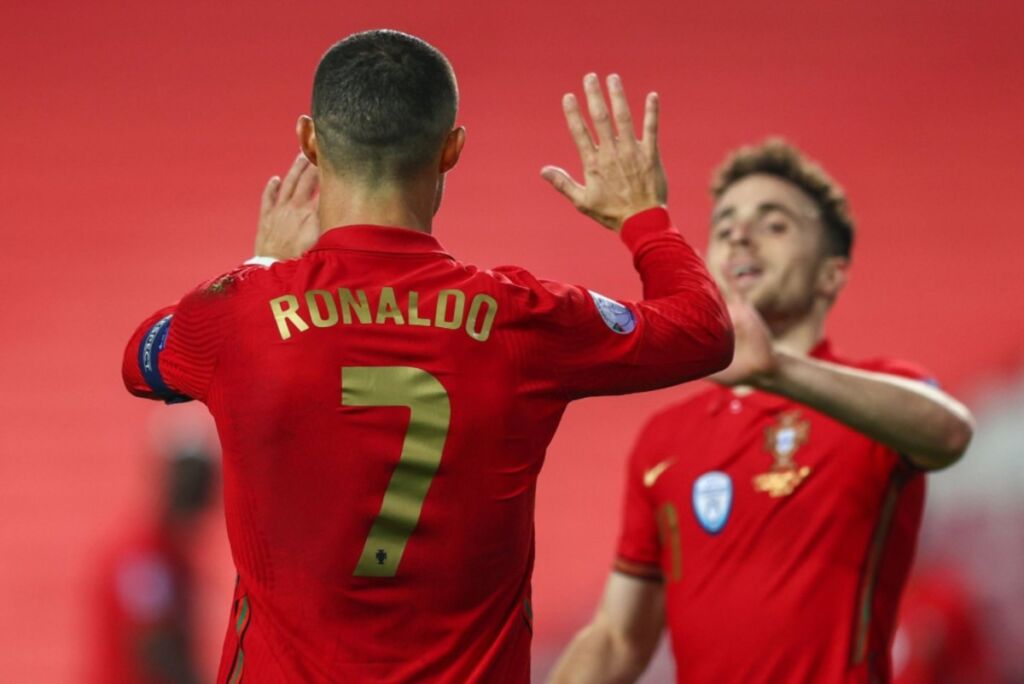 Η αποστολή της Πορτογαλίας είναι τίγκα στα αστέρια