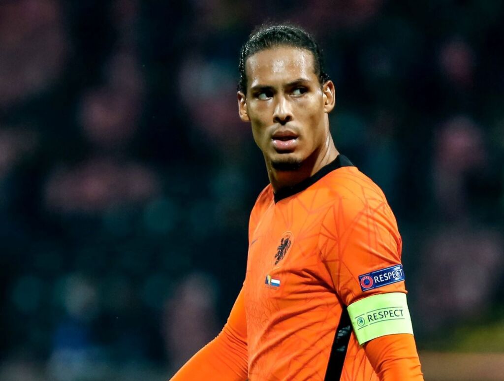 Ανακοίνωσε τα μαντάτα ο Φαν Ντάικ – Μένει εκτός EURO