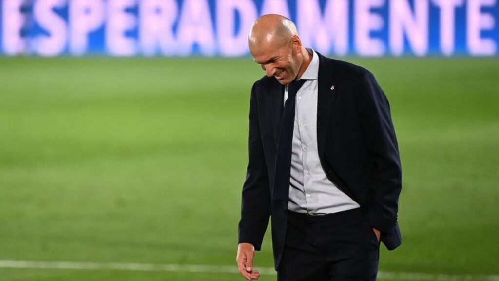 «Πάγωσαν» οι παίκτες, γνώριζαν εδώ και μέρες το “τέλος” του Ζιντάν!