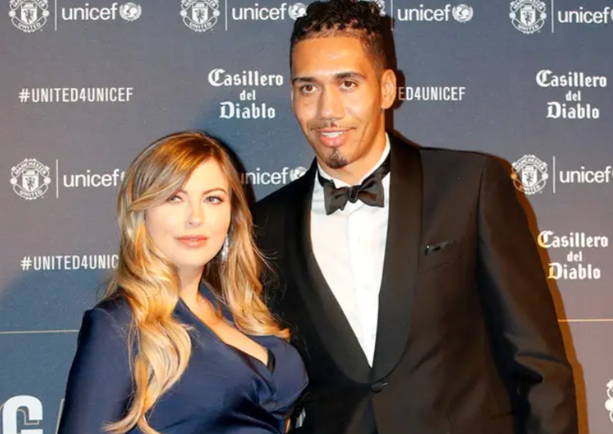 Ο Σμόλινγκ και η σύζυγός του ισχυρίζονται ότι αντίκρισαν UFO