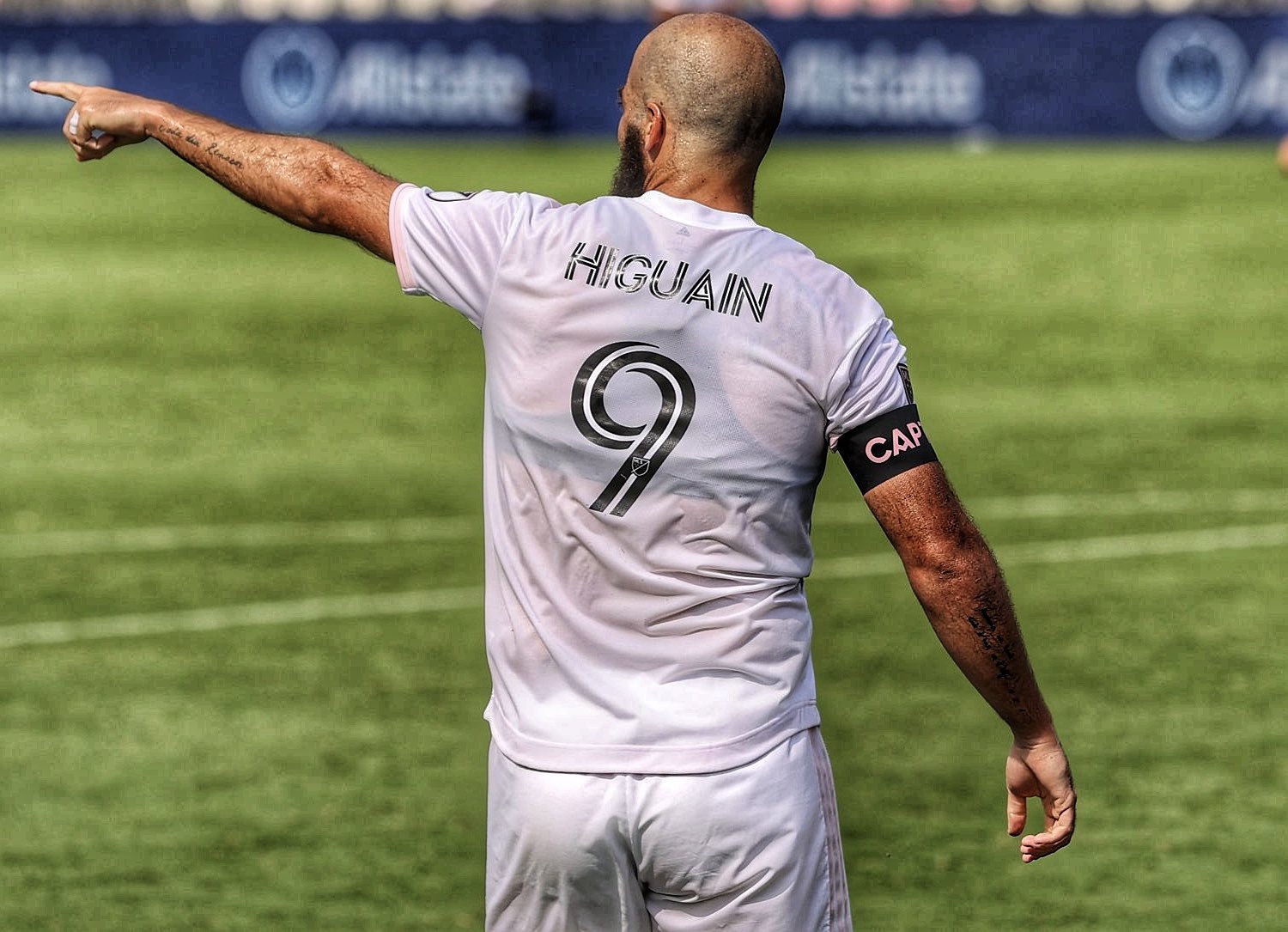 Ιγκουαΐν: «Στο MLS νόμιζα πως θα παίζω με ένα τσιγάρο στο στόμα»