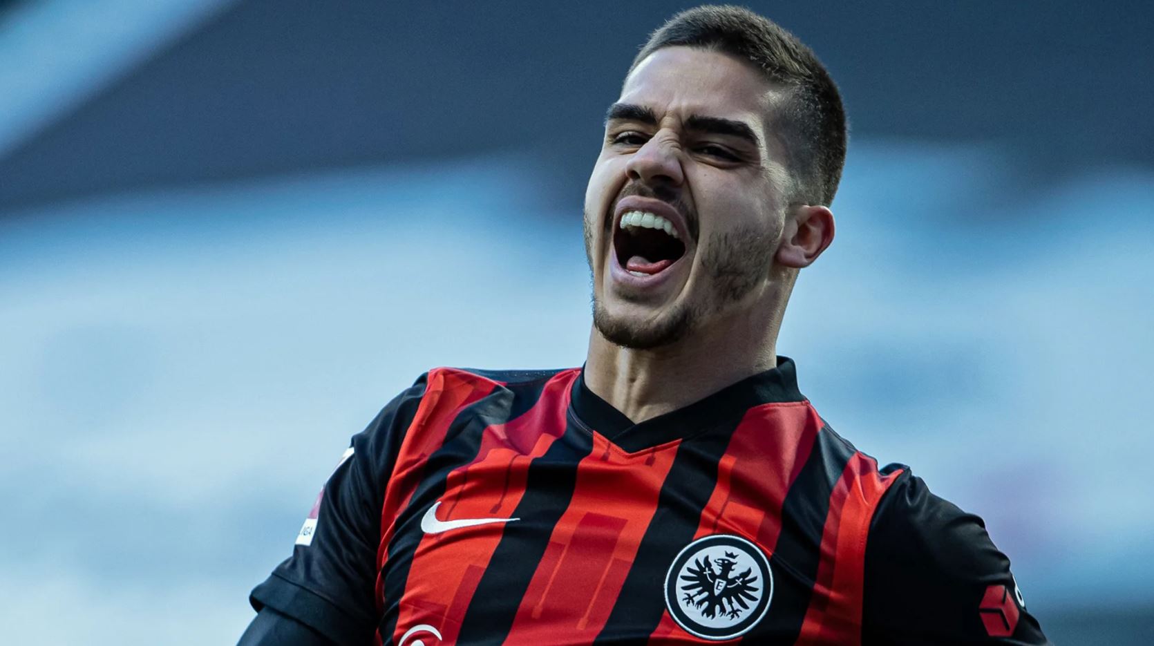 Παραμένει Μπουντεσλίγκα αλλά σε άλλη ομάδα ο Σίλβα!