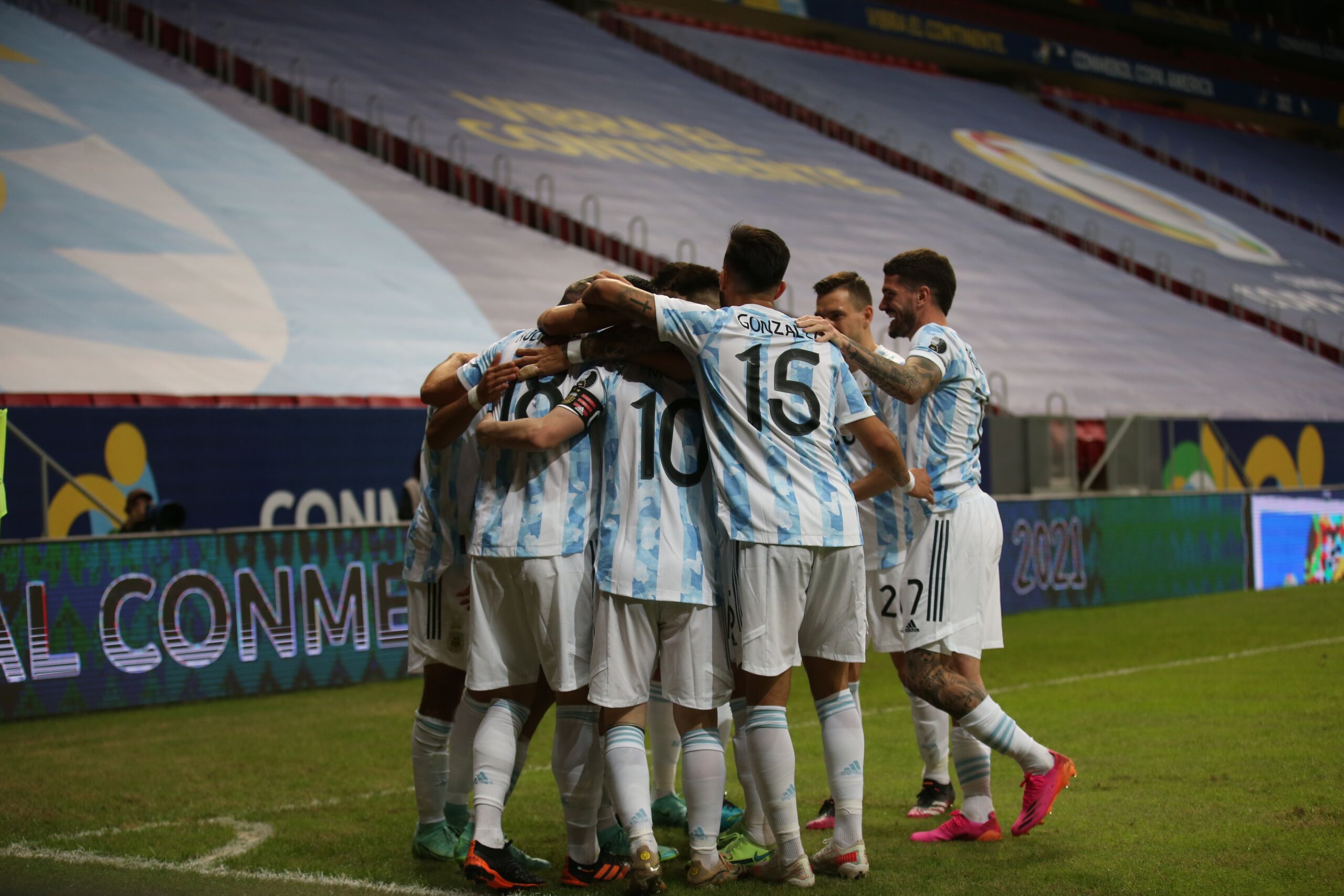 Ο Μέσι να ‘ναι καλά και η Αργεντινή προχωρά! (vid)