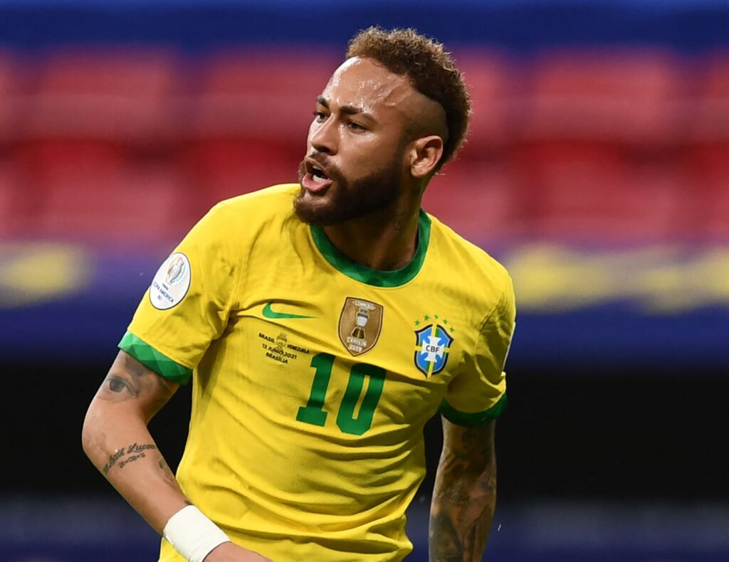 Με το δεξί η Βραζιλία, τριάρα στη Βενεζουέλα (vid)