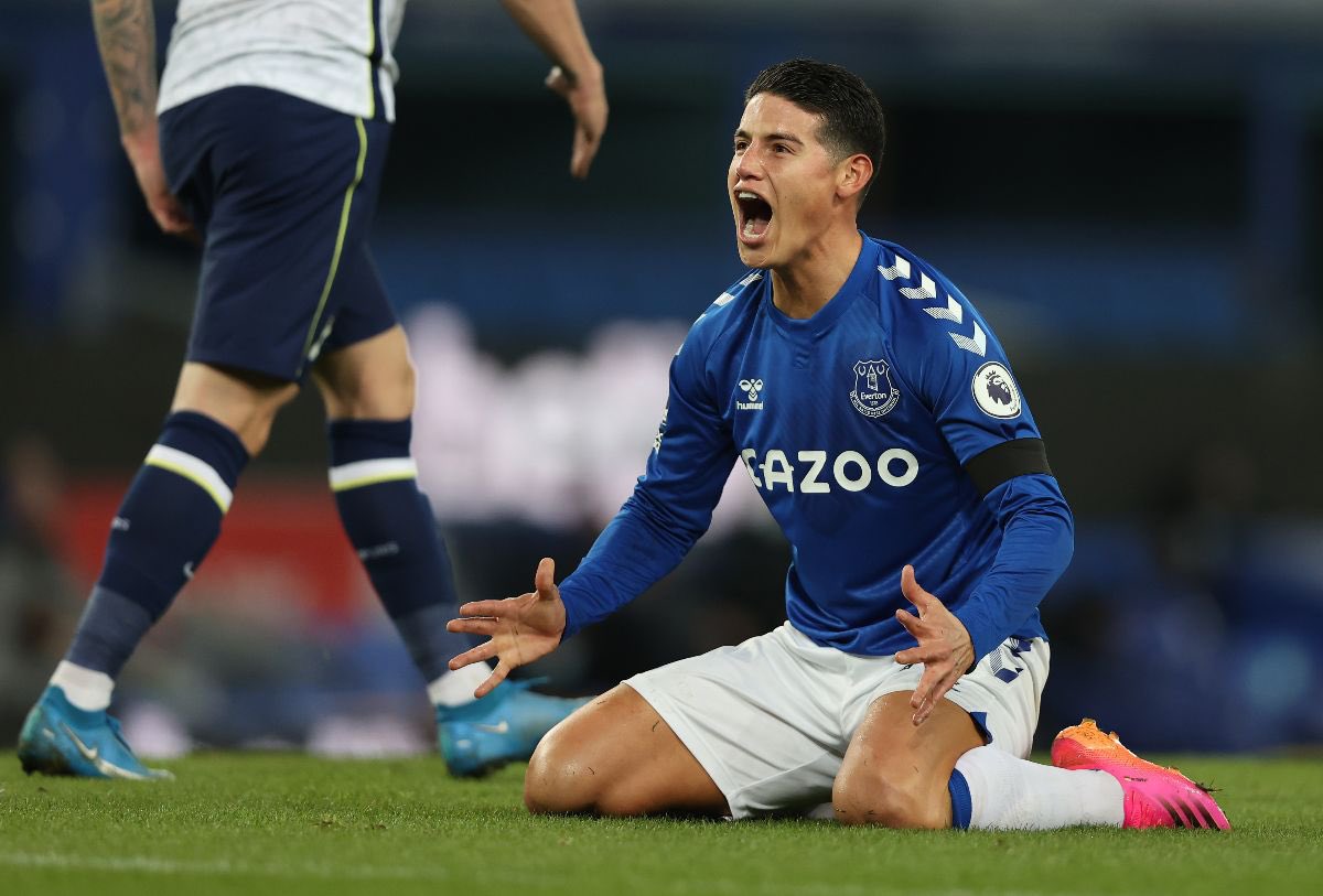 Φεύγει σαν τον… κλέφτη από την Έβερτον ο Χάμες!