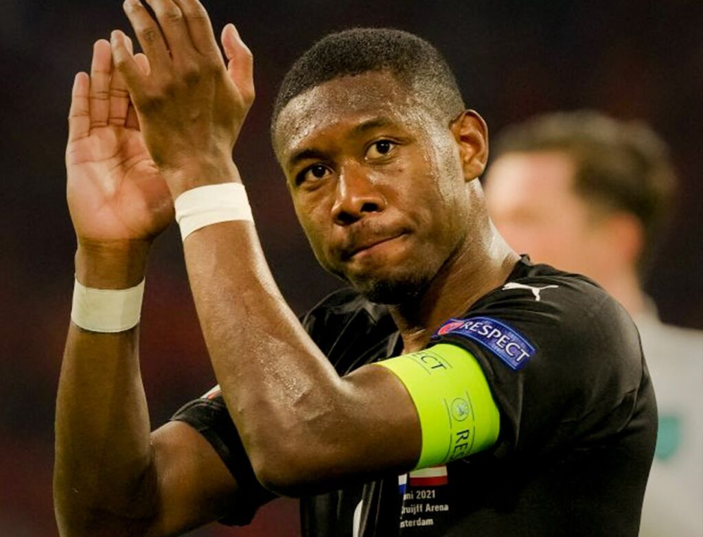 Euro 2020: Ο Αλάμπα σπάει τα κοντέρ με αυτά που κάνει!