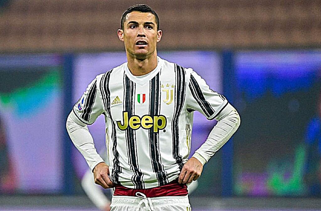 Η Παρί… μπερδεύει το μέλλον του Κριστιάνο!