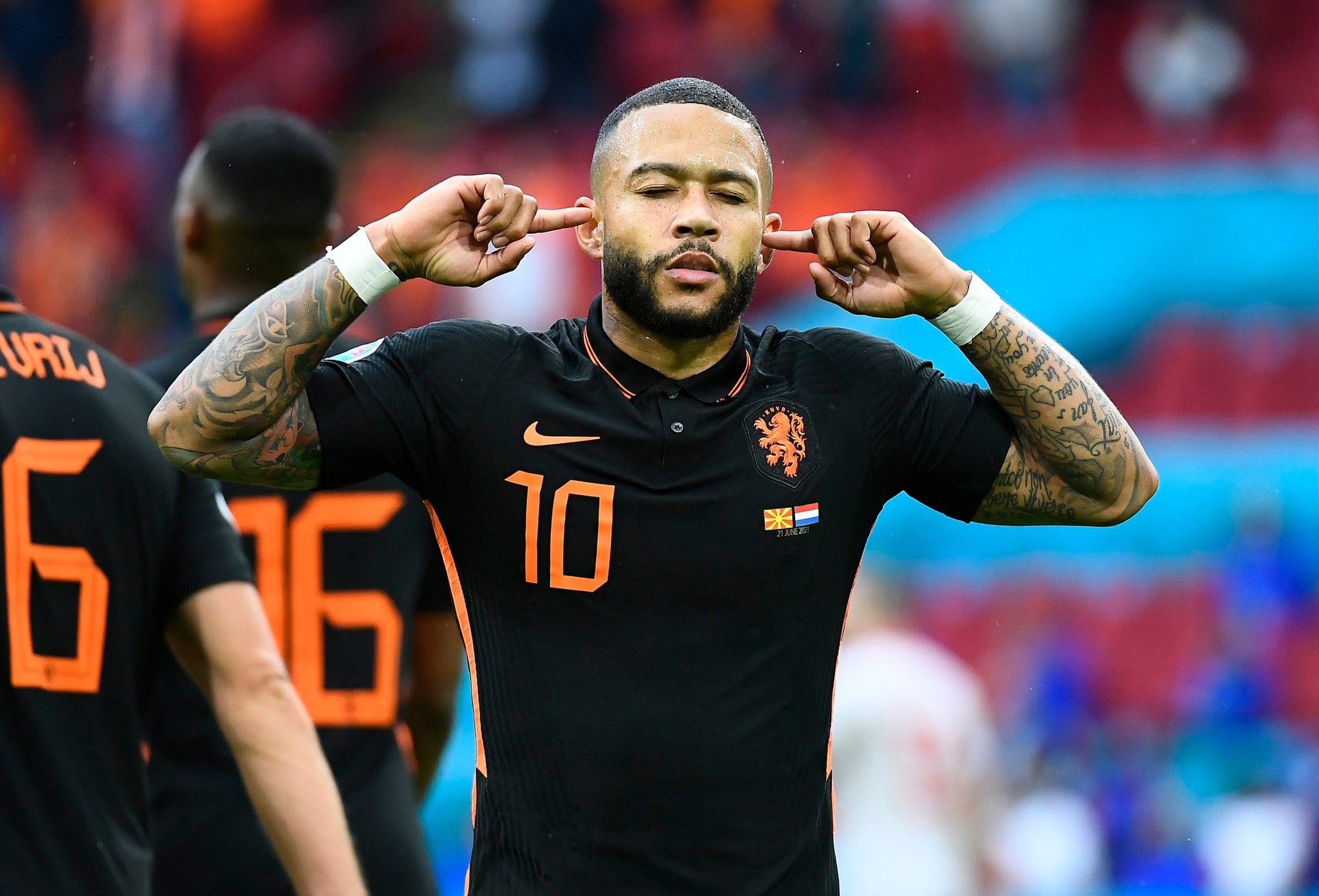 Με όλα της τα “όπλα” η Ολλανδία-Αλλαγές για την Τσεχία (vid)