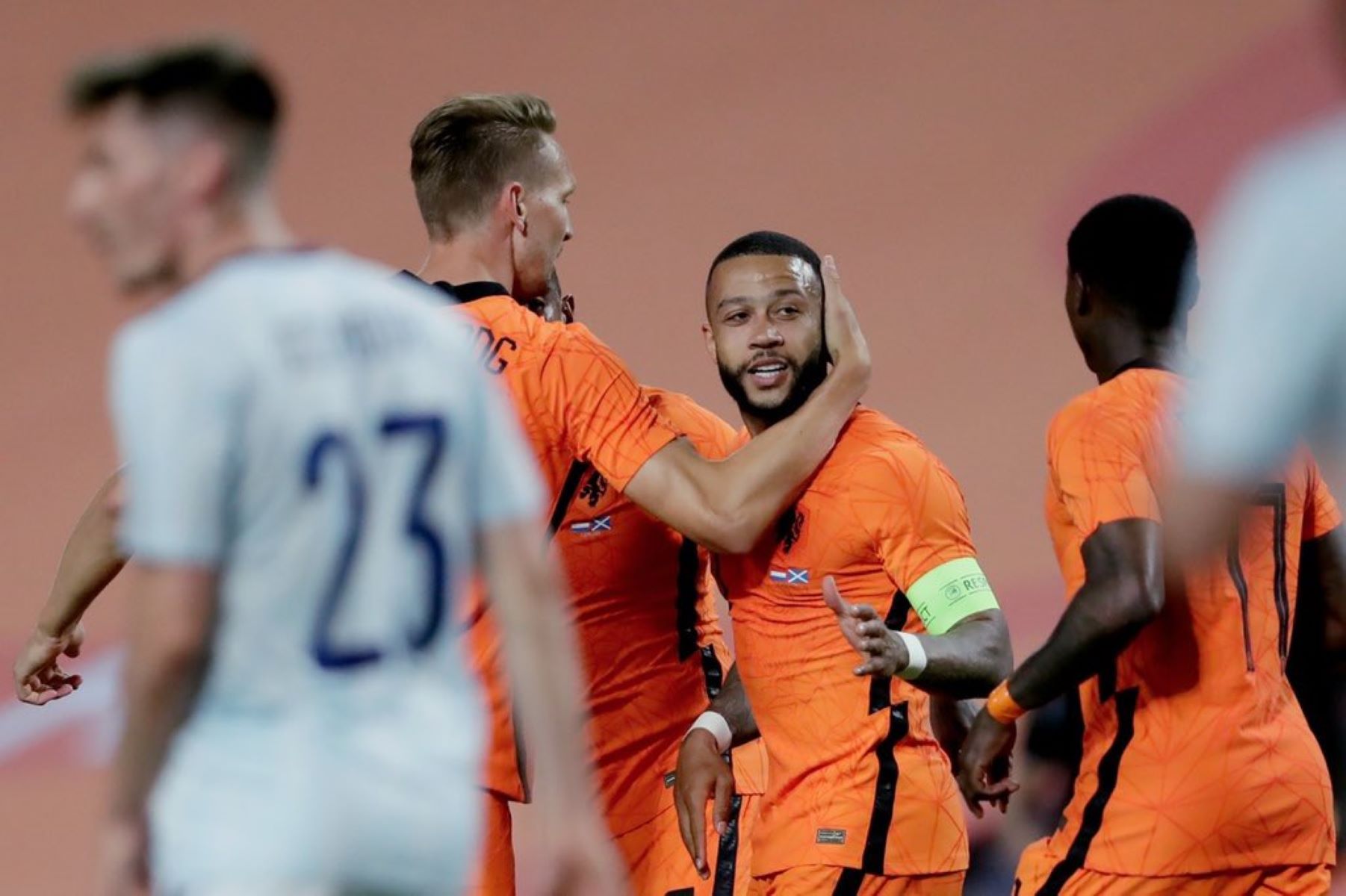 Έμεινε ο Κούμαν – Έρχεται ο Ντεπάι!