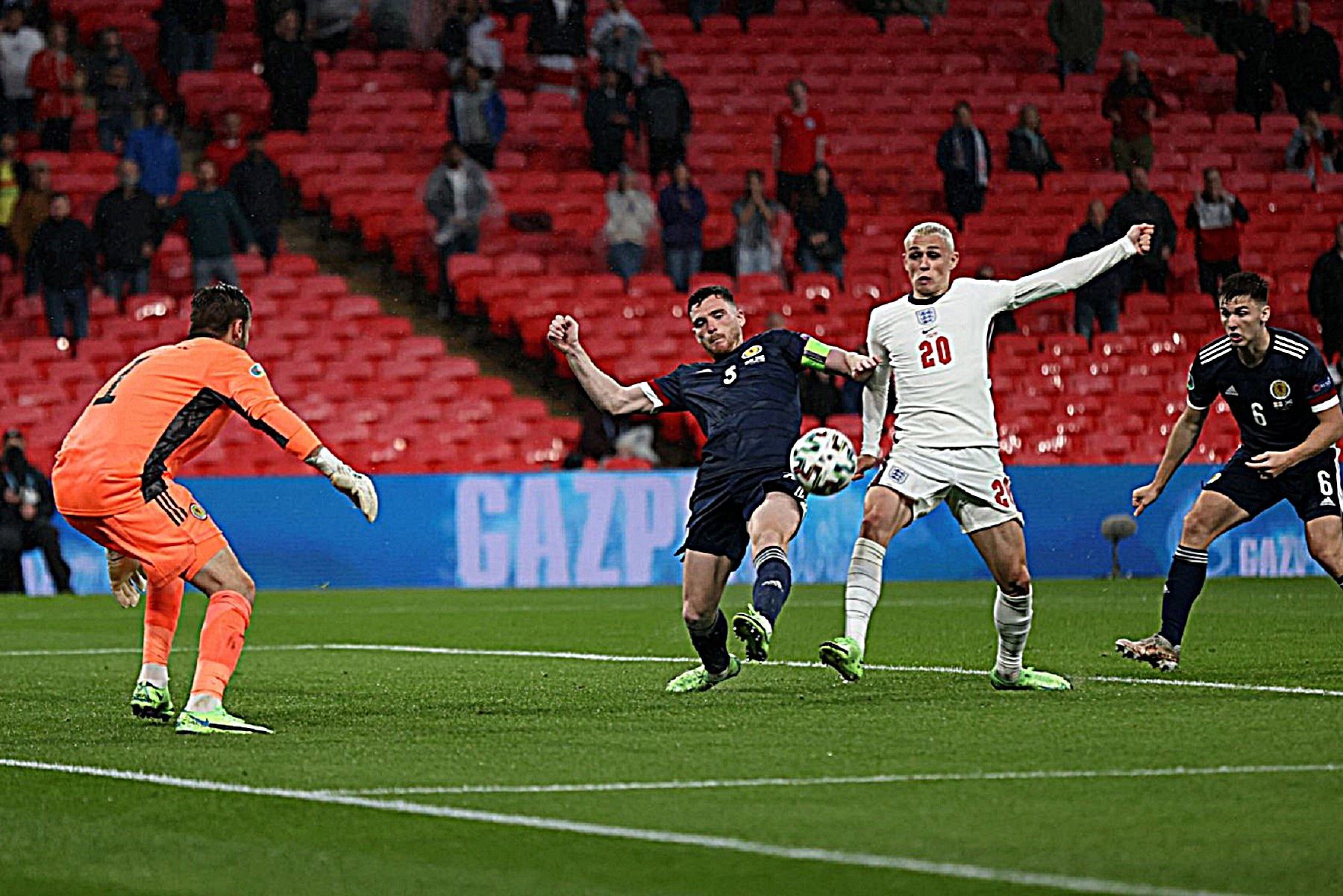 Η Σκωτία των… Braveheart έφυγε «ατσαλάκωτη» απ’ το Γουέμπλεϊ! (vid)