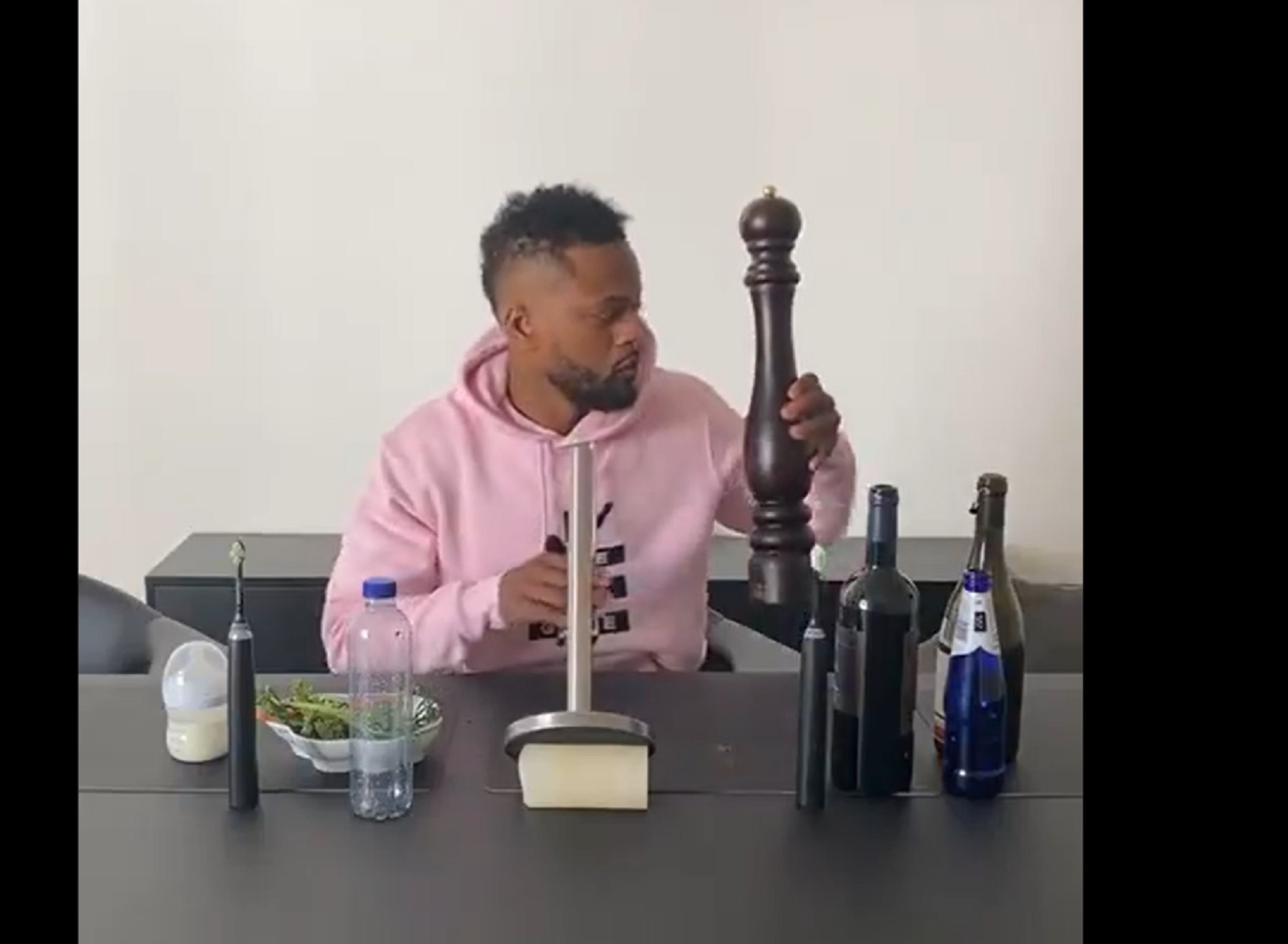 Εβρά μέχρι… δακρύων – Μιμήθηκε Κριστιάνο και Πογκμπά (vid)