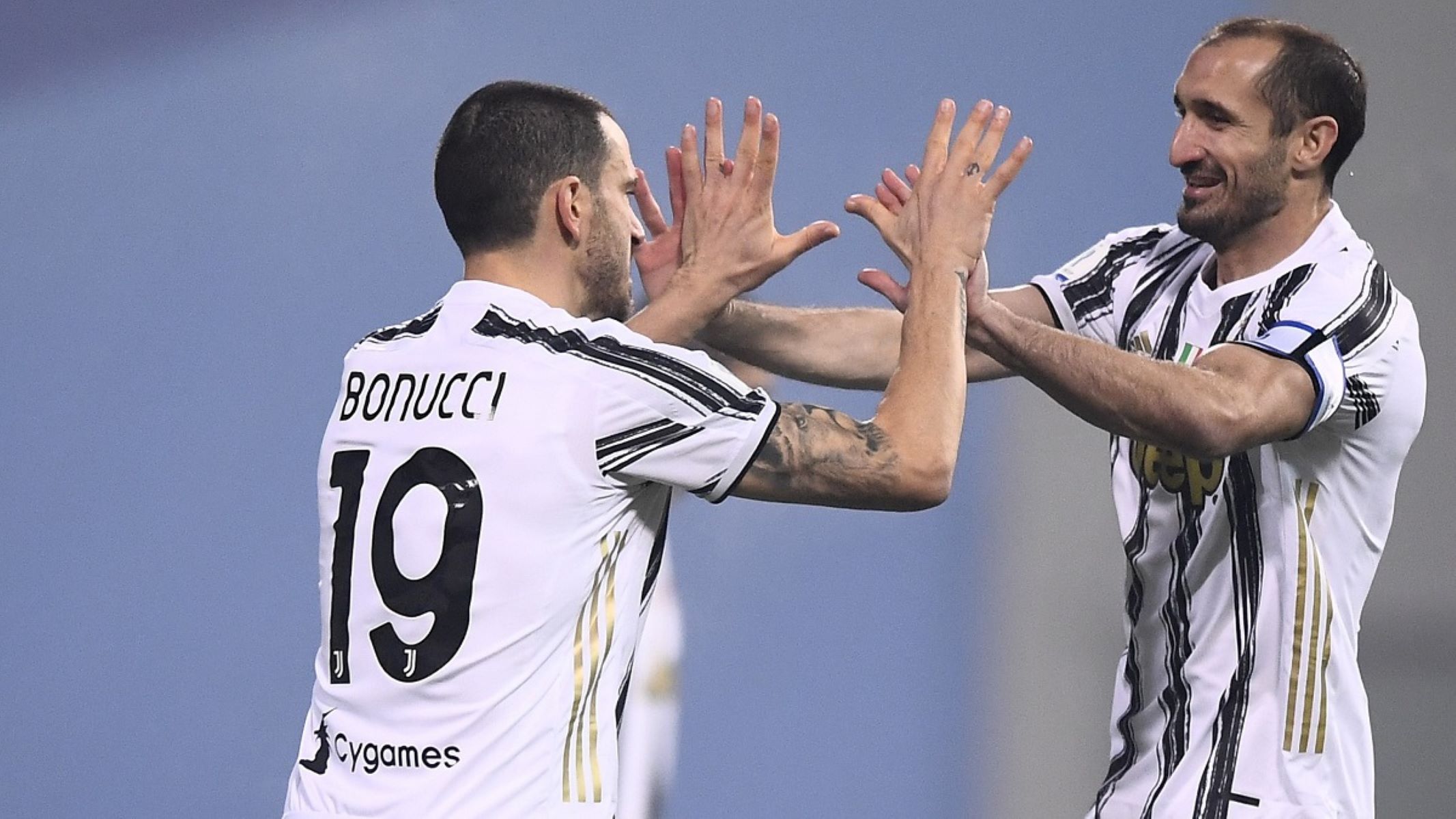 Εμπρός… πίσω ο Αλέγκρι με Κιελίνι – Μπονούτσι!