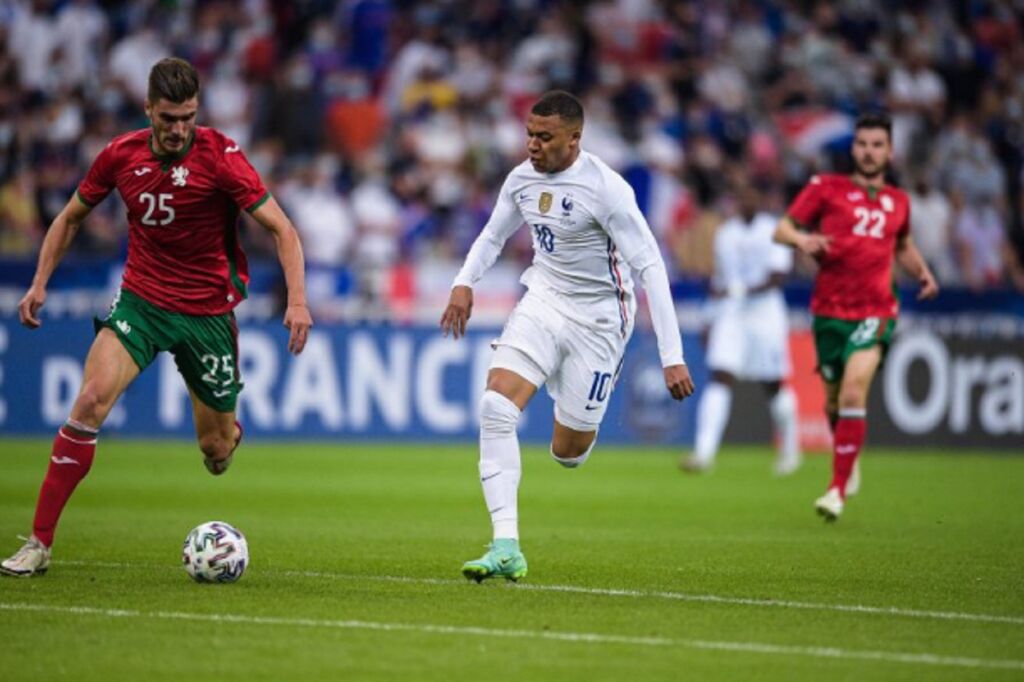 Ακόμη ένα «φτύσιμο» από τον Μπαπέ στην Παρί!