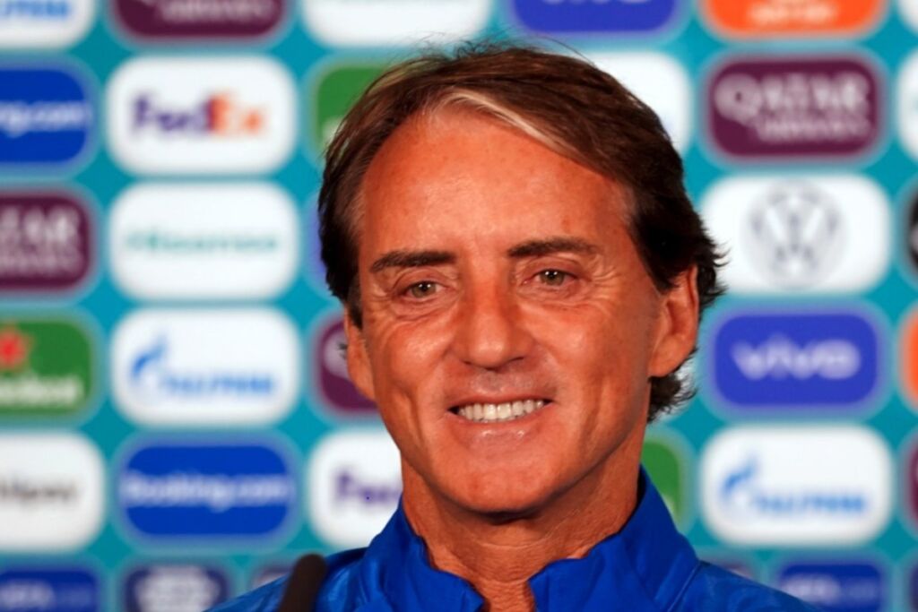 Μαντσίνι: «Η Ουαλία είναι σαν τη Στόουκ Σίτι»