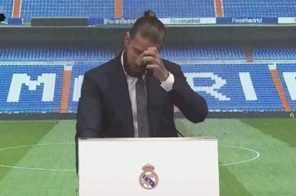 Δάκρυσε στο «αντίο» ο Ράμος – «Θα επιστρέψω μια μέρα!»