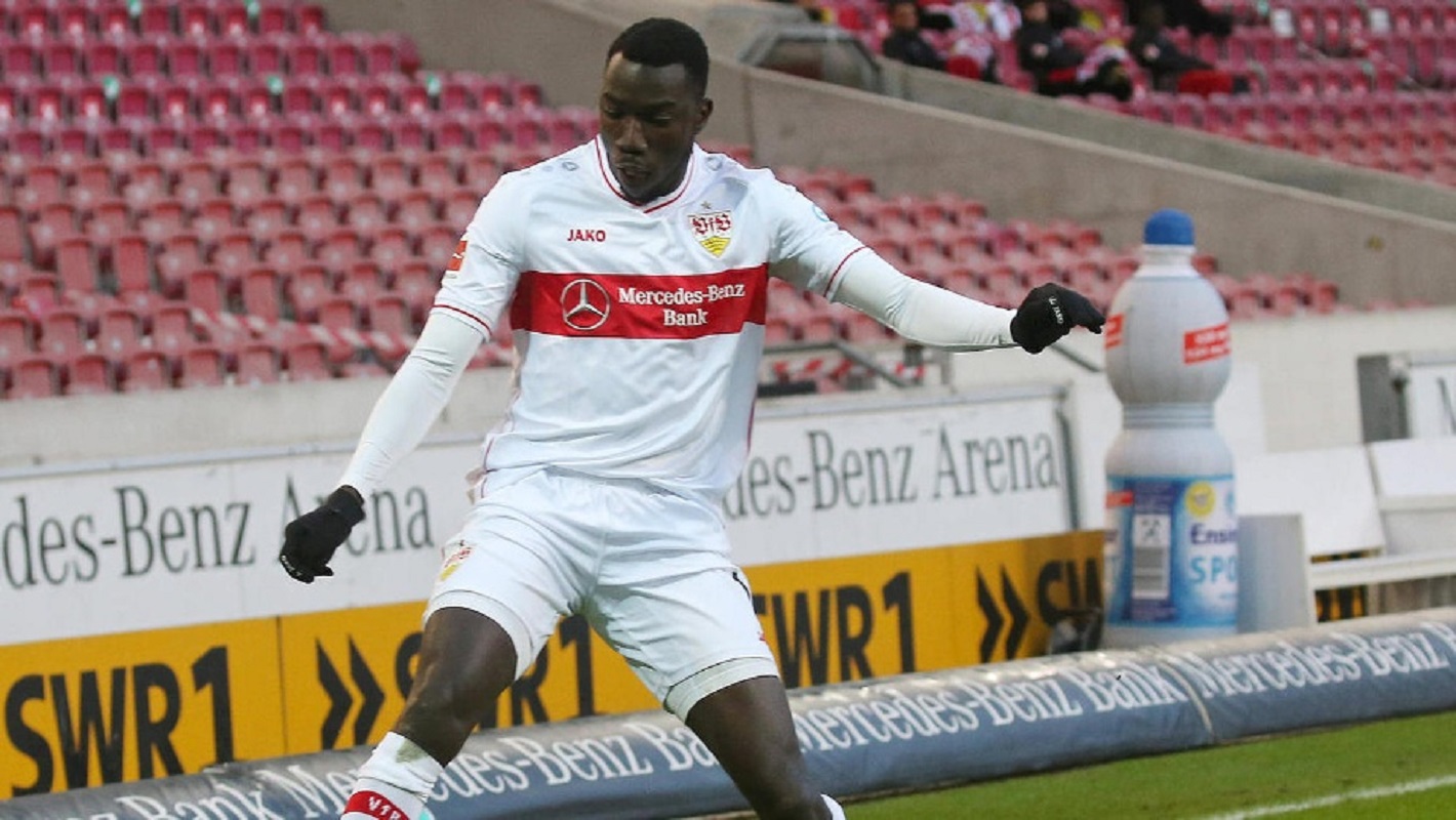 Καμπάνα της DFB στον Εμβουμπά για ψευδή στοιχεία